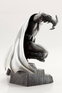 ARTFX+ 蝙蝠侠 10th Anni versary Limited Edition-资料图