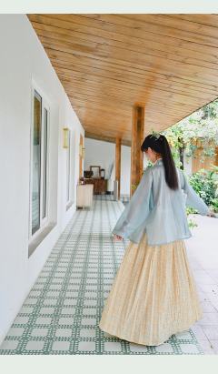 春花秋实-资料图
