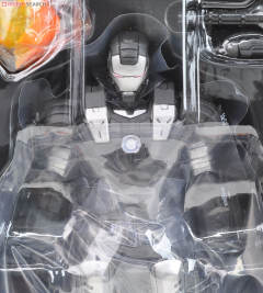 Revoltech Revoltech SFX 战争机器-资料图