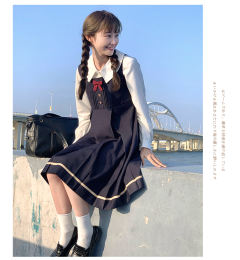安莉丝女子学院·套装-资料图