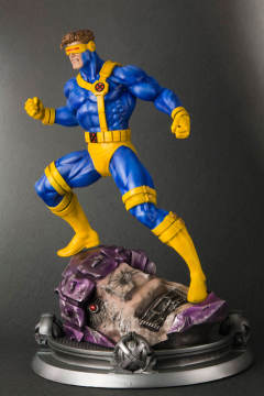 Fine Art Statue 镭射眼 Danger Room Sessions-资料图