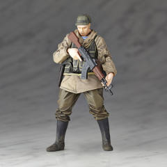 Revolmini  Revoltech 士兵（苏联军队）