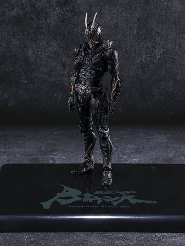 SHF 假面骑士Black Sun 日亚限定款（含台座）