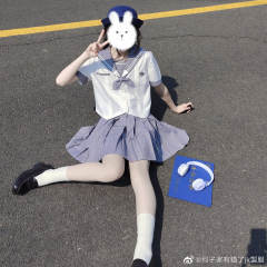 泉鸣中·水手服-资料图