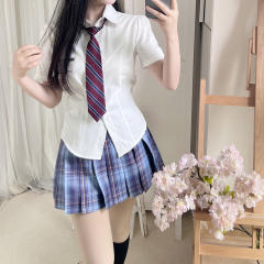 收腰纯色衬衫-资料图