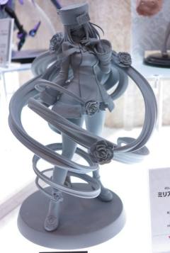 米莉亚·蕾姬 