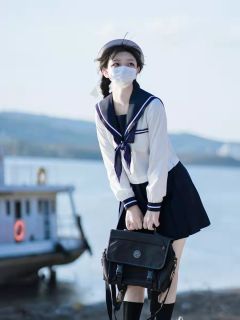 白身绀色领一本·套装-资料图