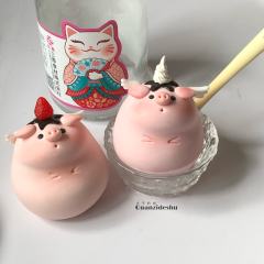 小飞猪-草莓巧克力雪顶CP-资料图