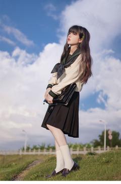 风原葉·套装-资料图