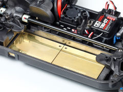 RC限定系列
 1/10 SCALE R/C 4WD HIGH PERFORMANCE RACING CAR TB-04R CHASSIS KIT-资料图