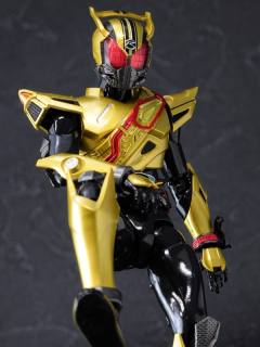 SHF 假面骑士 Gold Drive-资料图