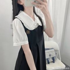 花领衬衫-资料图