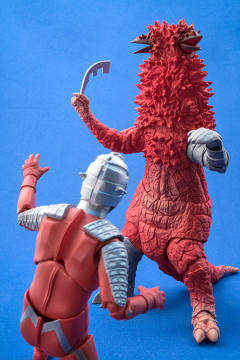 SHF 庞顿-资料图