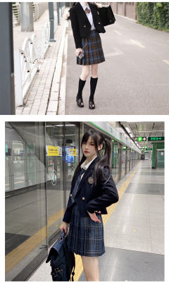 岩北高 西服-资料图