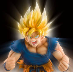 Super Figure Art Collection 孙悟空 超级赛亚人 -资料图