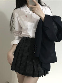 套头刺绣针织衫-资料图