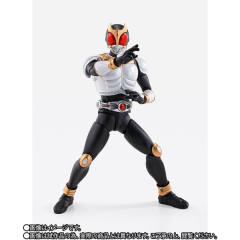 SHF 真骨雕 假面骑士 Kuuga Growing Form