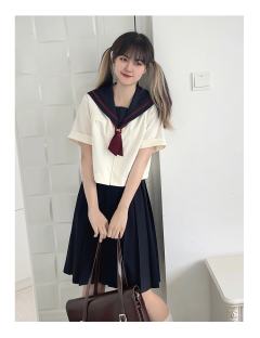 云弦月·水手服-资料图