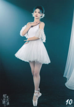 闫明筠 十周年内封 ver.B