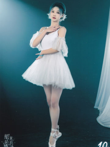 闫明筠 十周年内封 ver.B