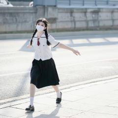 新城中·水手服-资料图