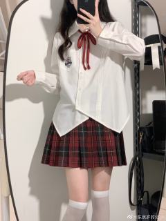 小音中·衬衫-资料图