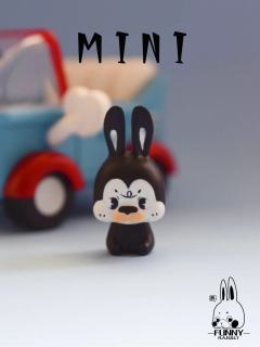 mini贱贱兔-原色-资料图