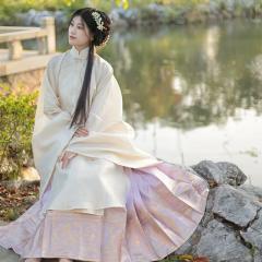 花间狐梦-资料图