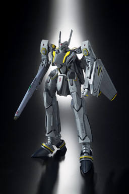 DX 超合金 VF-25S 弥赛亚女武神(奥兹马·李机)