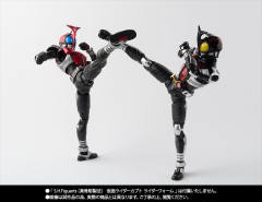 SHF 真骨雕 假面骑士暗黑甲斗-资料图