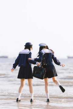 小丘町·水手服-资料图