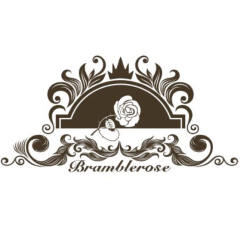 Bramble Rose洋装店