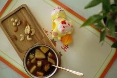 白巧草莓流心冰淇淋-资料图