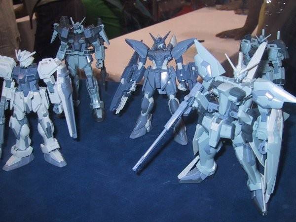 HG 高达SEED GAT-X102 决斗高达 GAT-X103 暴风高达 GAT-X105 强袭高达 GAT-X207 迅雷高达 GAT-X303 圣盾高达 未启动模式