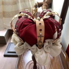 小草莓贩卖机×星箱合作款 万华镜lolita皇冠-资料图