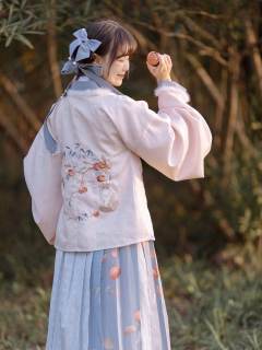 守狸奴·袄-资料图