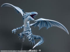 S.H.MonsterArts 青眼白龙-资料图