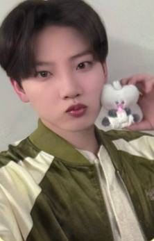 baby玩偶挂件卡 奎