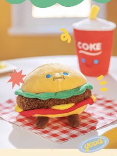 快乐宅急便毛绒挂件-资料图