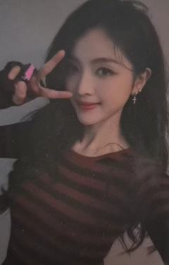 吴宣仪 q音星光卡