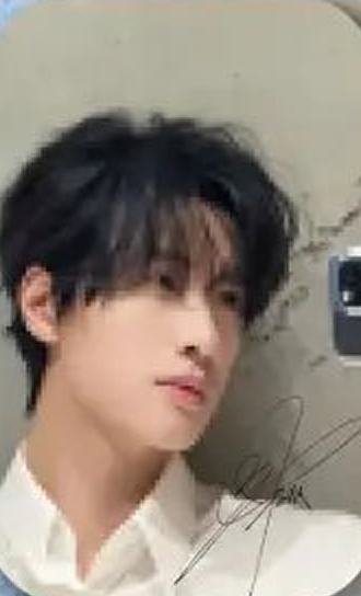 ELLEMEN杂志小卡 ver.A