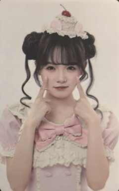 朱丽娜夏季《48°C盛夏回忆》主题小卡 ver.C