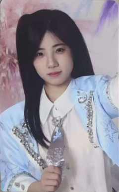 张佳仪 九周年主题小卡 ver.B