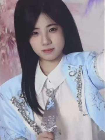 张佳仪 九周年主题小卡 ver.B