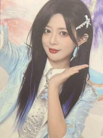 杨媛媛 九周年主题小卡 ver.B