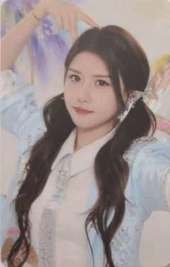 朱怡欣 九周年主题小卡 ver.A