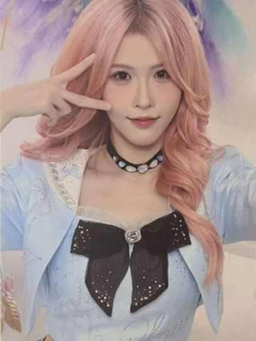 王秭歆 九周年主题小卡 ver.A