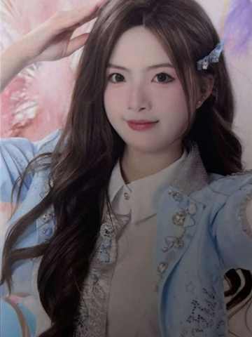 雷瑞妍 九周年主题小卡 ver.B