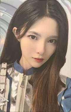 田姝丽  INTO THE LIGHT主题小卡