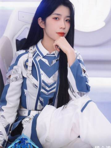 杨心渝 INTO THE LIGHT主题生写ver.D
